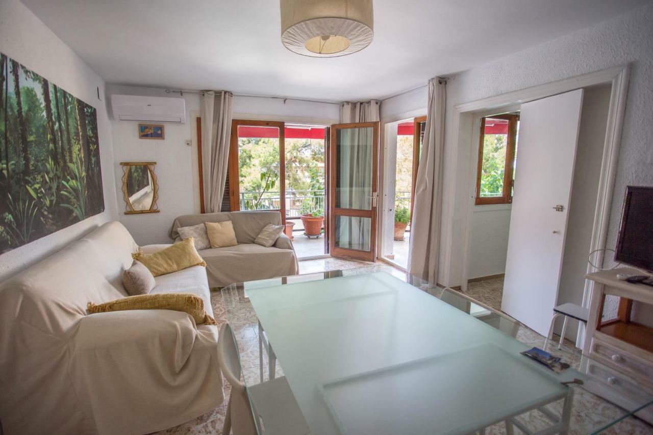 Floramar Apartment Salou Bagian luar foto