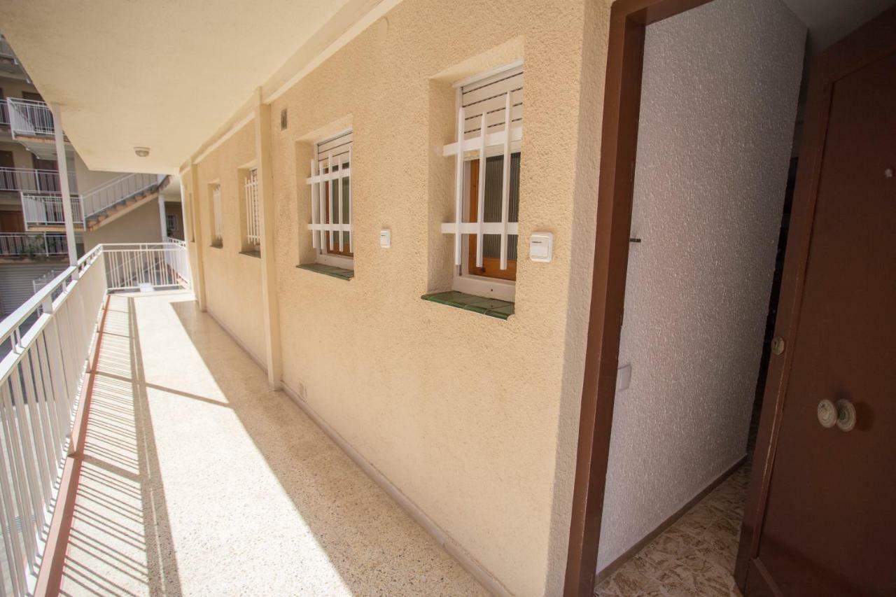 Floramar Apartment Salou Bagian luar foto